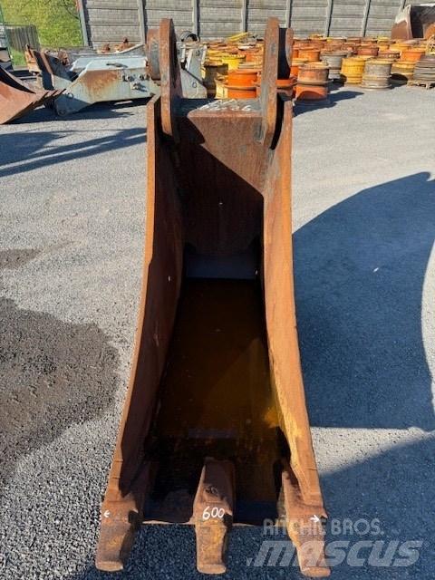 CAT 324 SZER 600 MM Traktorgravere