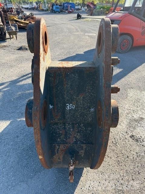 CAT 324 SZER 600 MM Traktorgravere