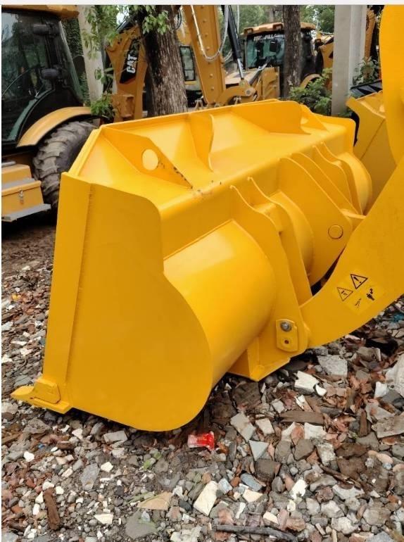 Komatsu WA 320-5 Hjullastere