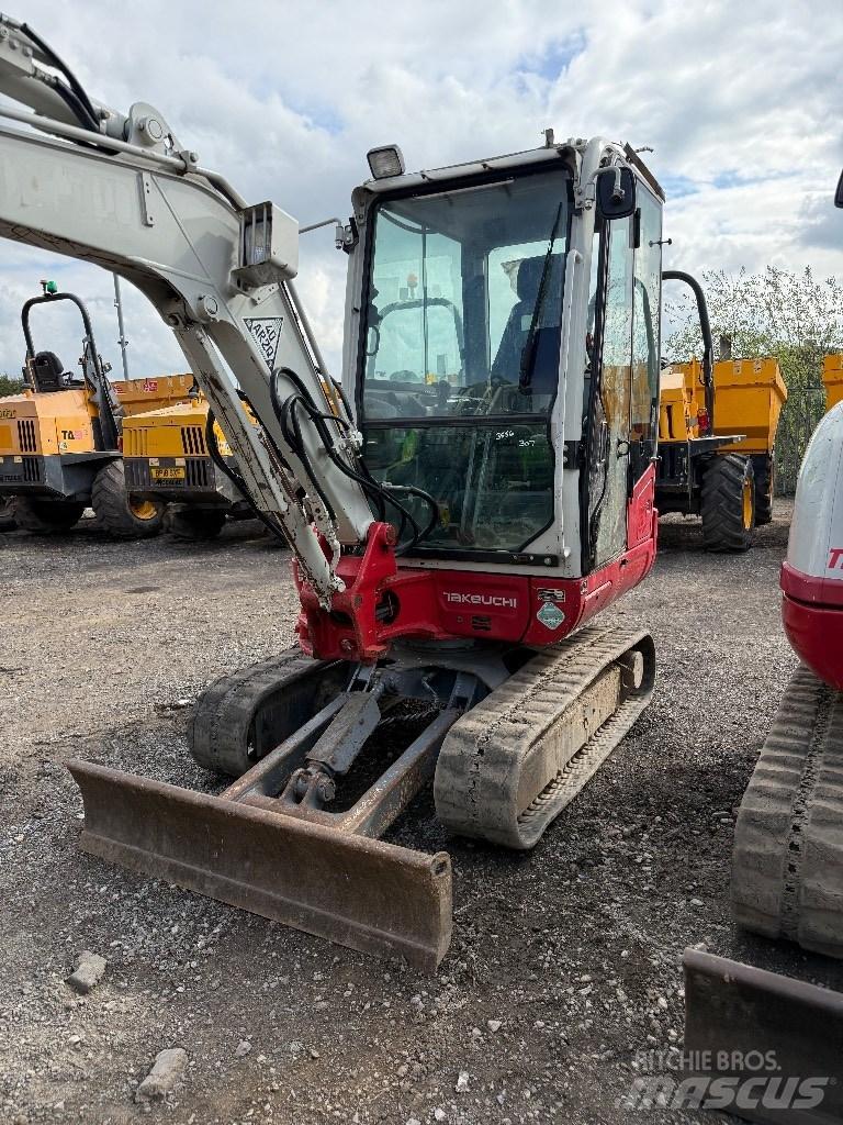 Takeuchi TB 230 Minigravere <7t