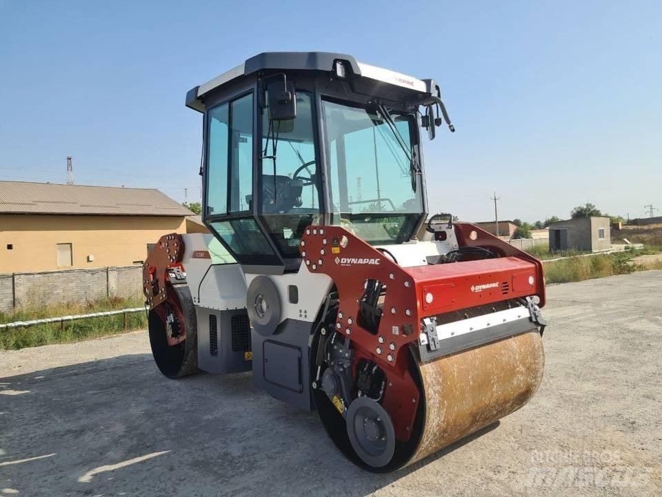 Dynapac CC2200 Tandem Valser