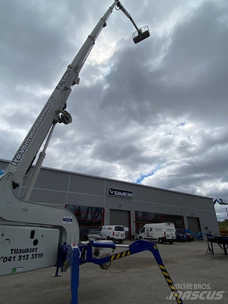 Falcon 290 Teleskop bomlifter