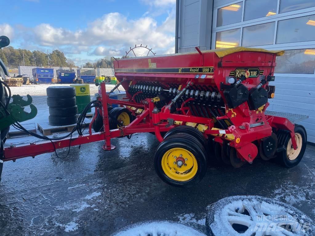 Väderstad Rapid Turf Toppdressing