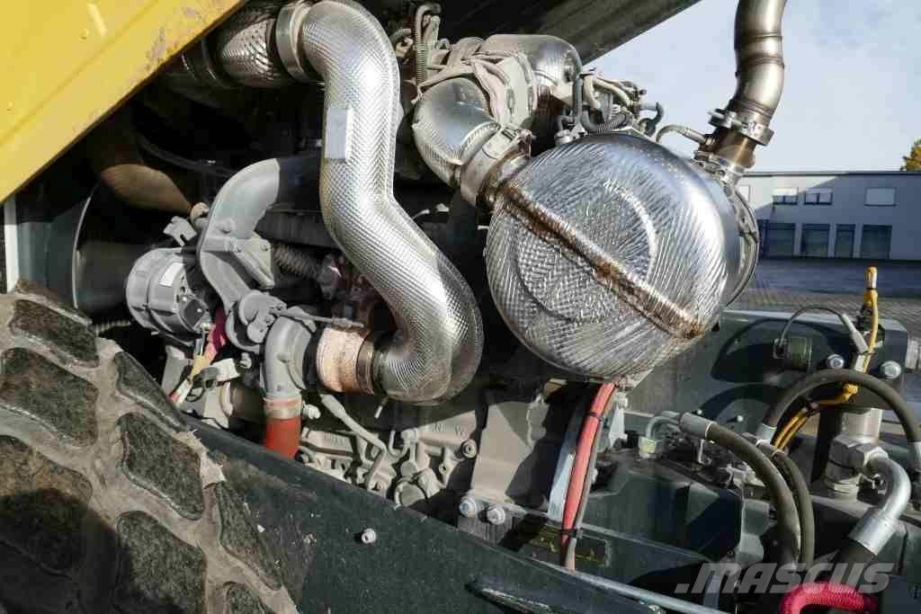 Bomag BW 213 D-5 Hjullaster til komprimering