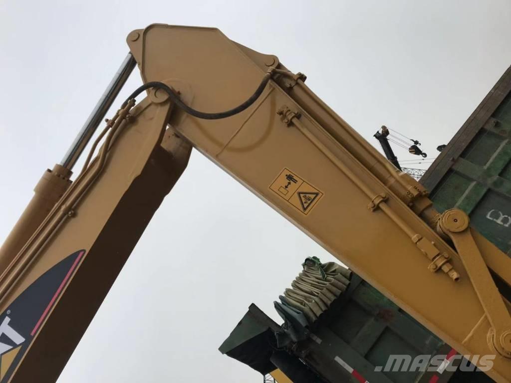 CAT 320 B L Beltegraver
