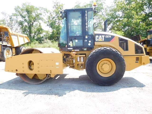 CAT CS 74 Valsetog