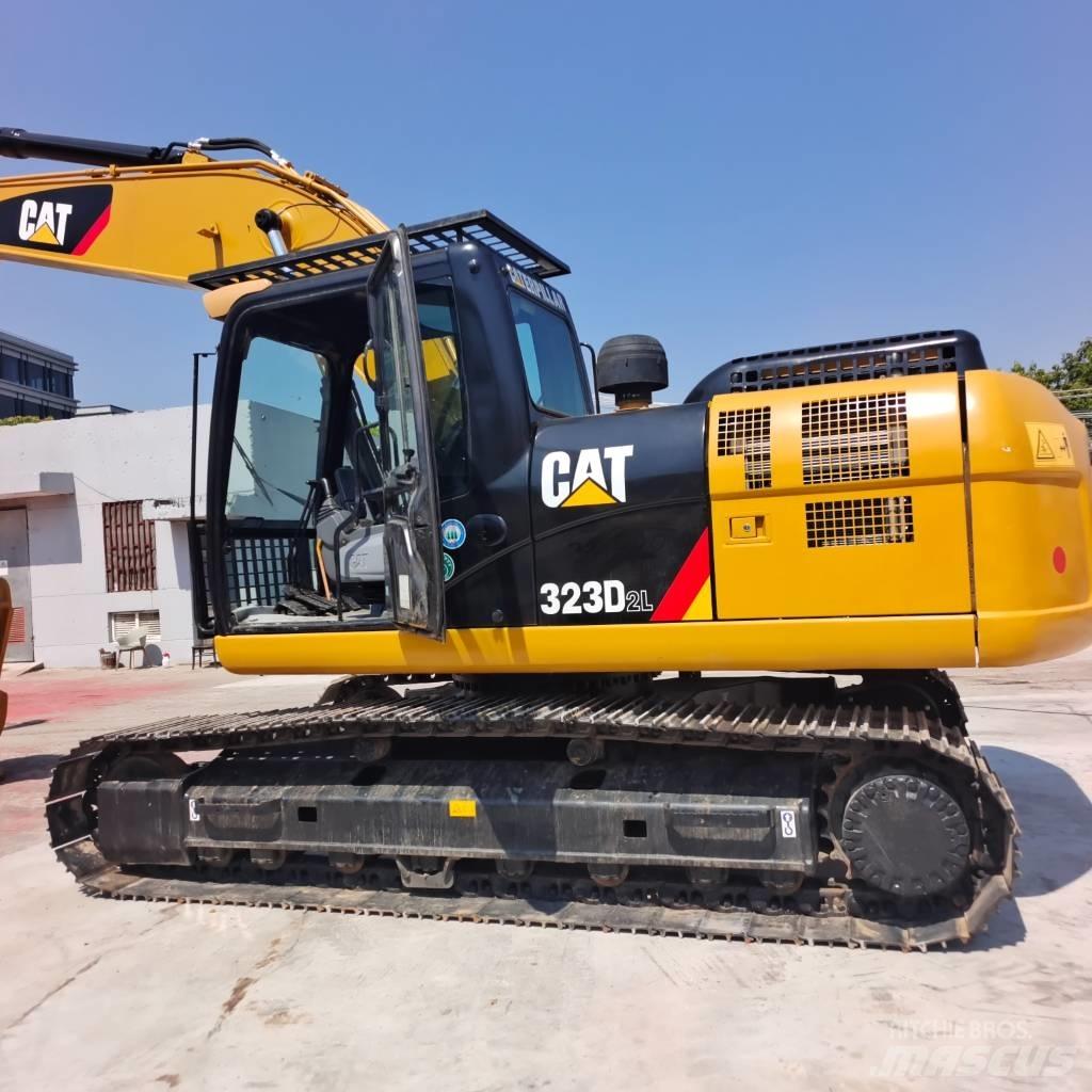 CAT 320 D2L Beltegraver