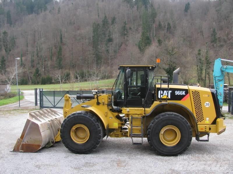 CAT 966K Top stanje Hjullastere