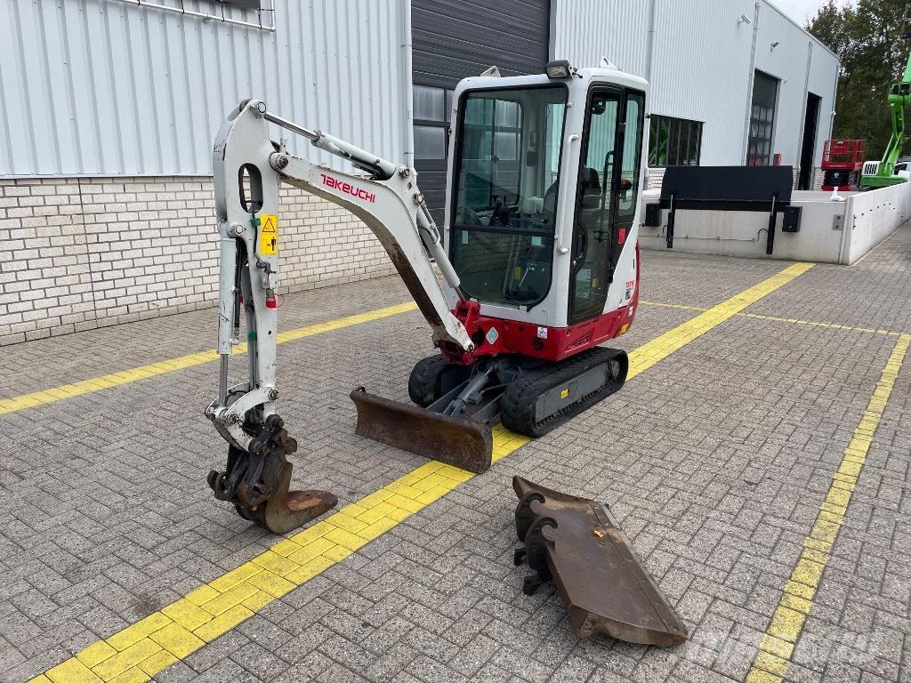 Takeuchi TB 216 Minigravere <7t