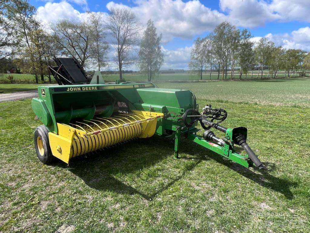 John Deere 359 Firkantpresser
