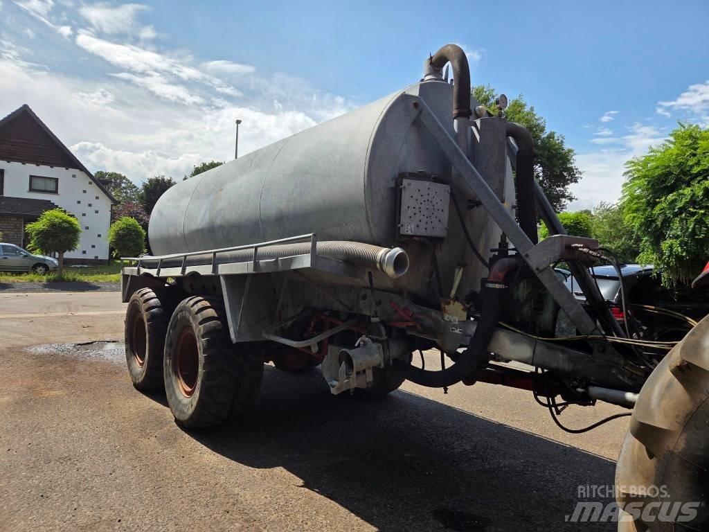 Record V1601 Slamtanker