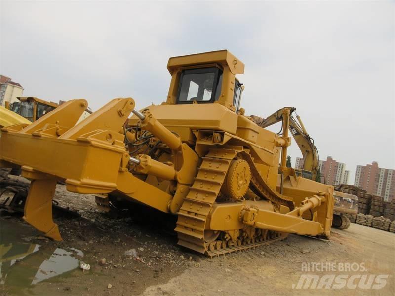 CAT D 10 Dozere Beltegående