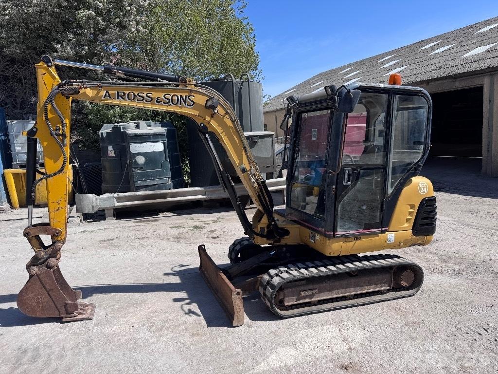 CAT 302.5 Minigravere <7t
