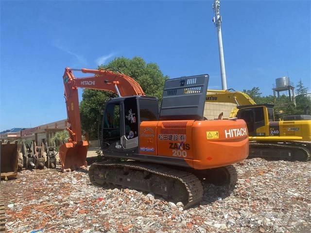 Hitachi ZX200-3G Beltegraver