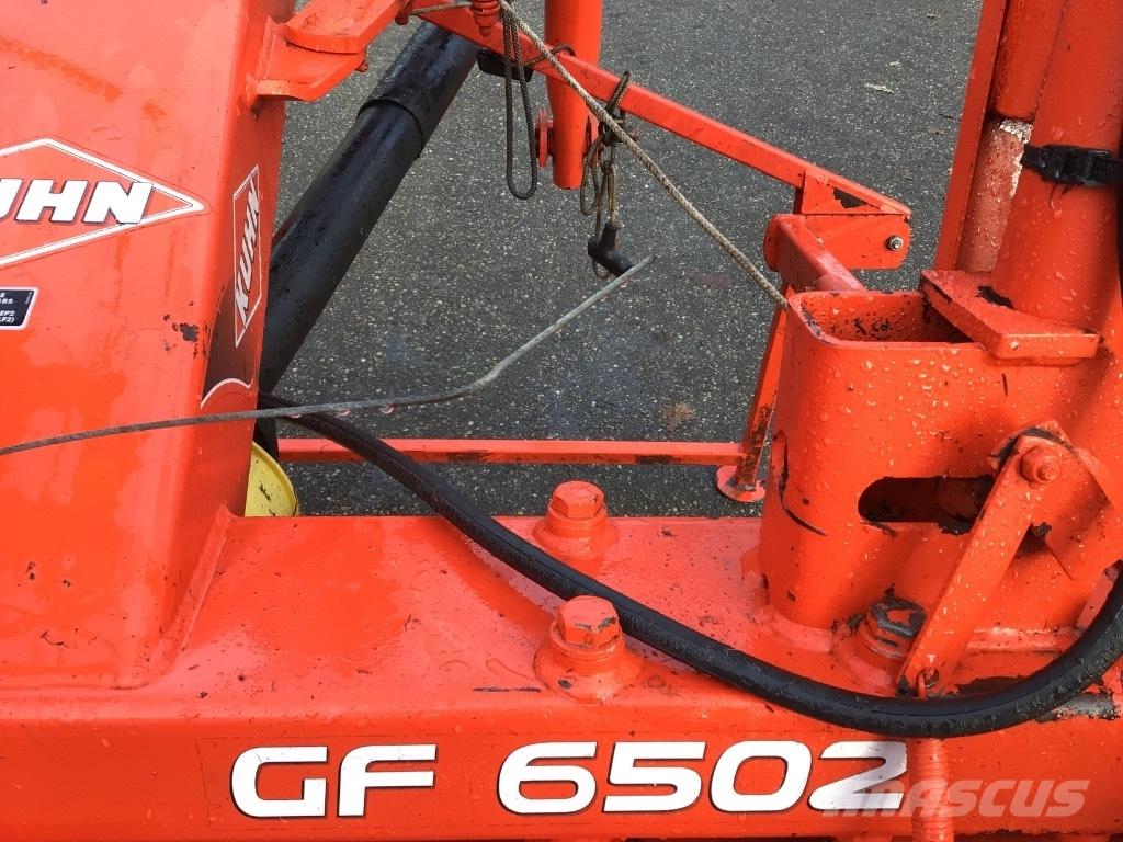 Kuhn GF 6502 Raker og høyvendere