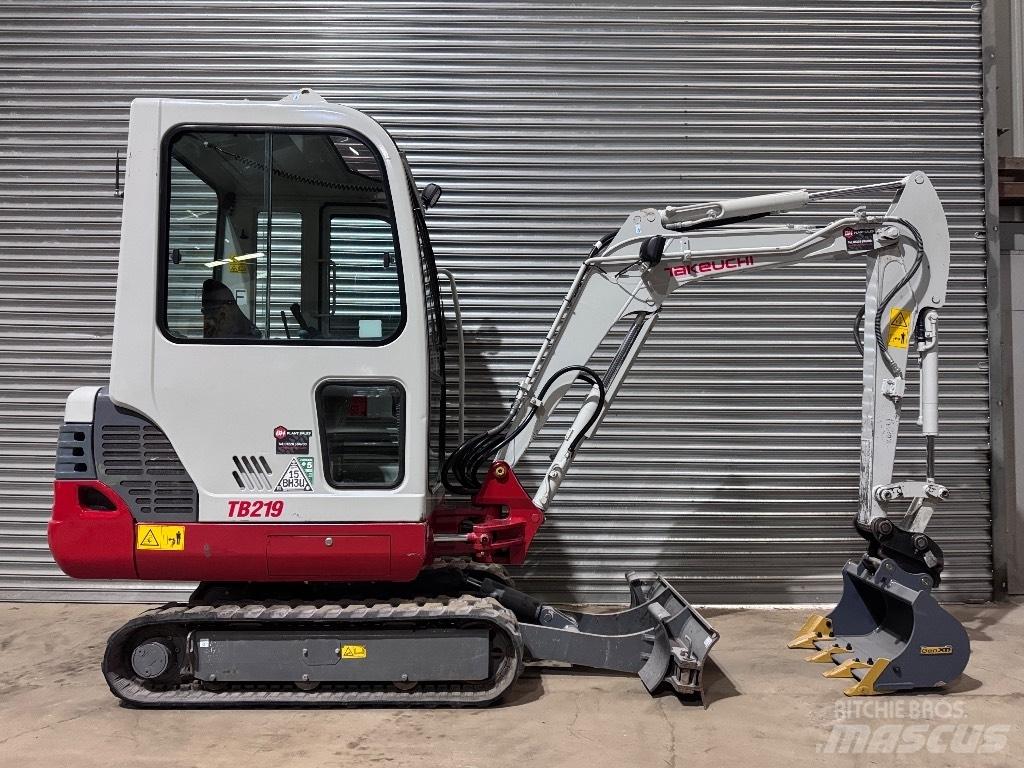 Takeuchi TB 219 Minigravere <7t