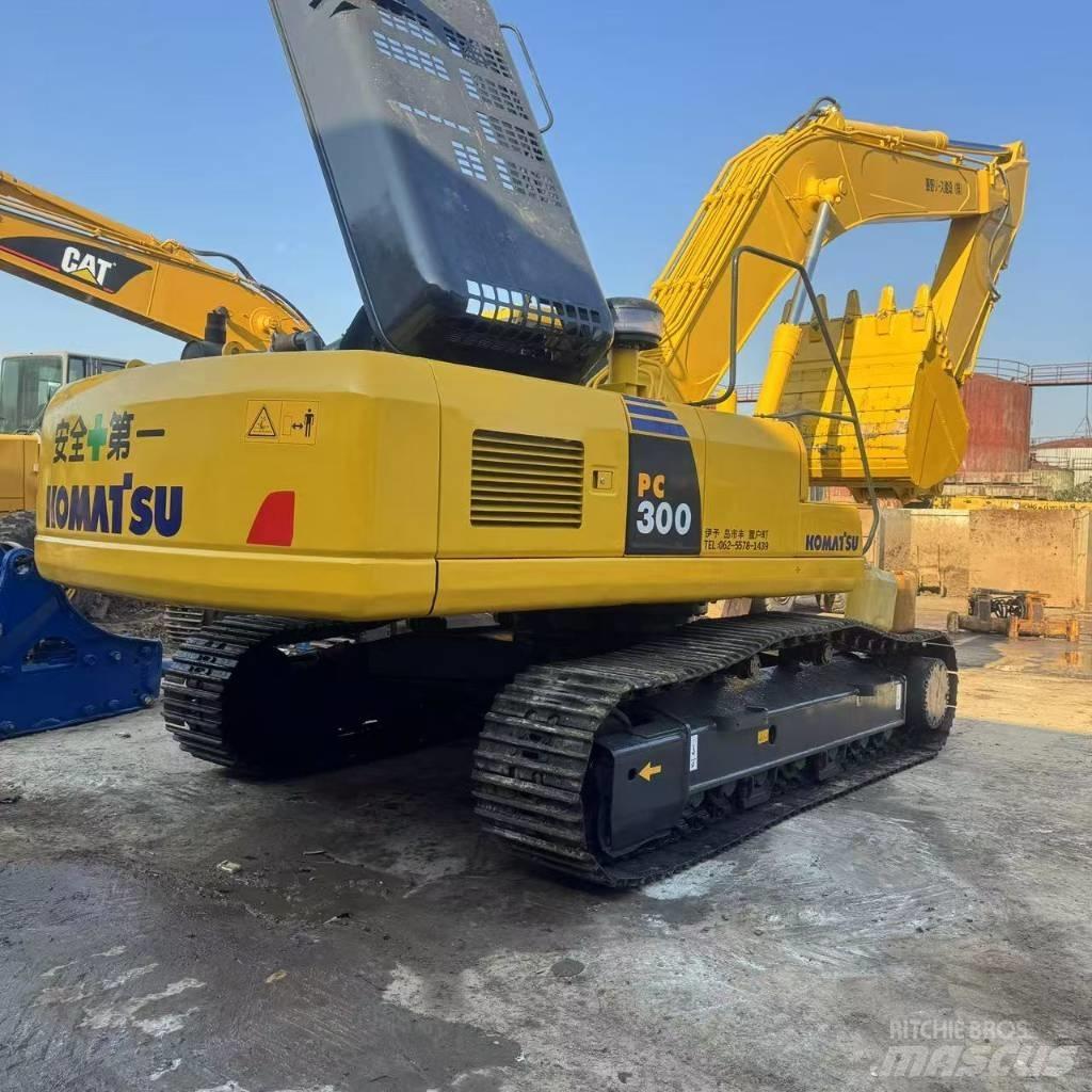 Komatsu PC 300 Beltegraver