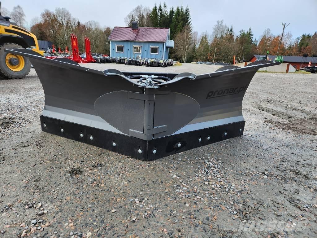 Pronar PUV 3000 M Snøploger- og skjær