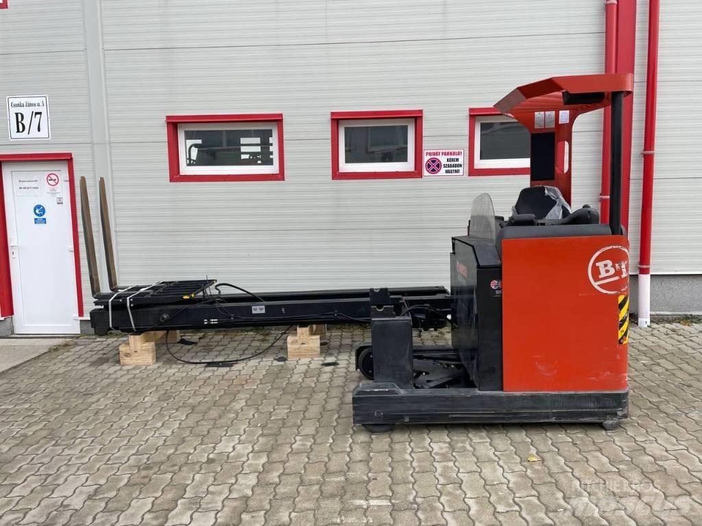 BT RR M 16 Skyvemasttruck