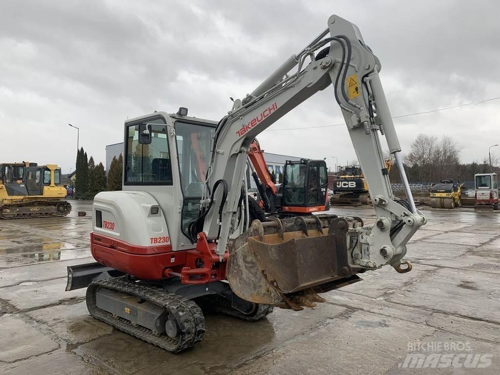 Takeuchi TB230 V3 Minigravere <7t