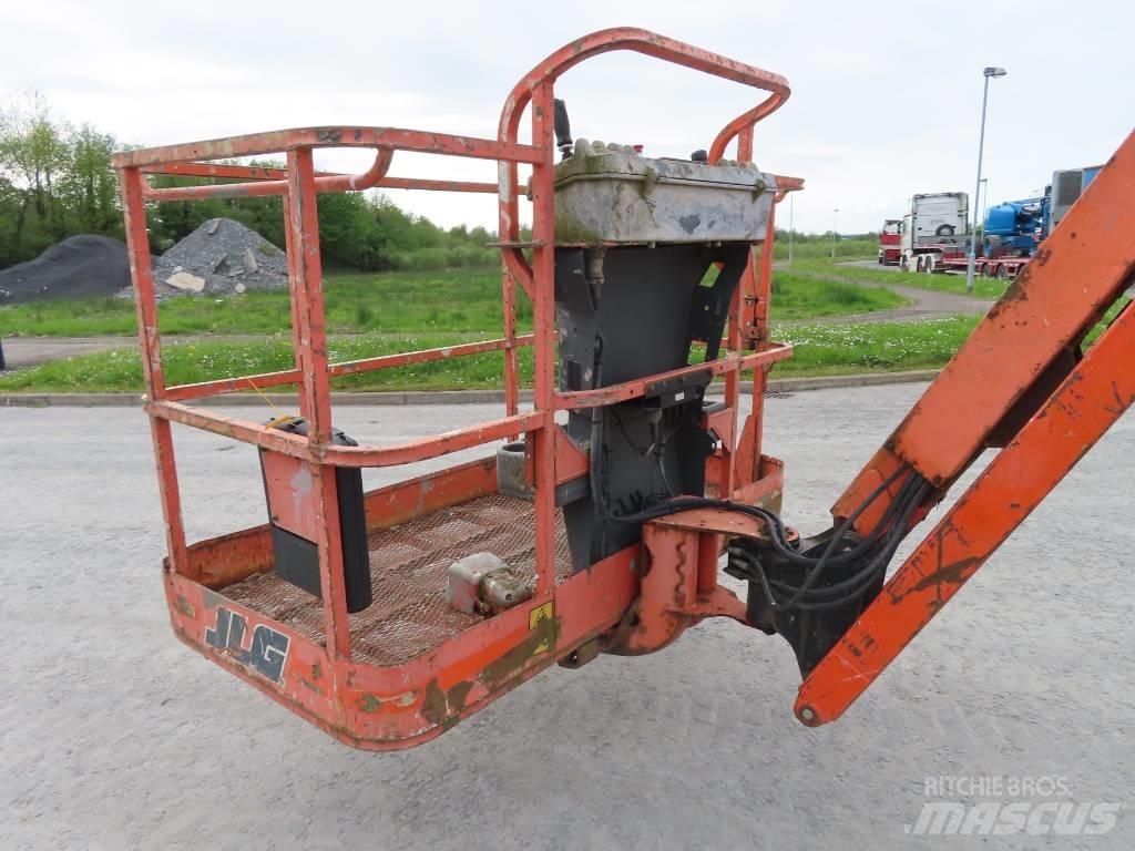 JLG 800 AJ Leddede bomlifter