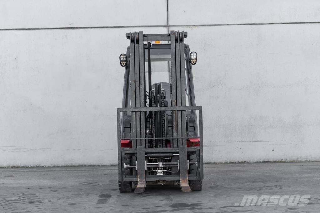Manitou MI 25 D Diesel Trucker
