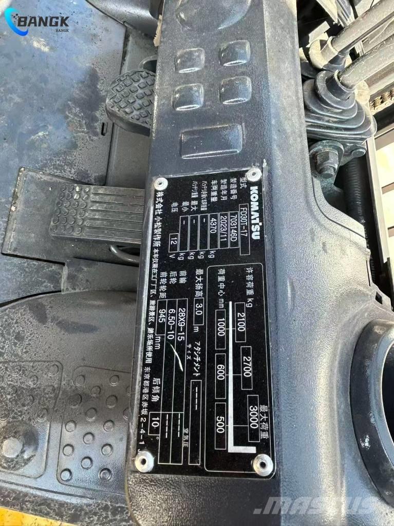 Komatsu FD 30 T-17 Diesel Trucker