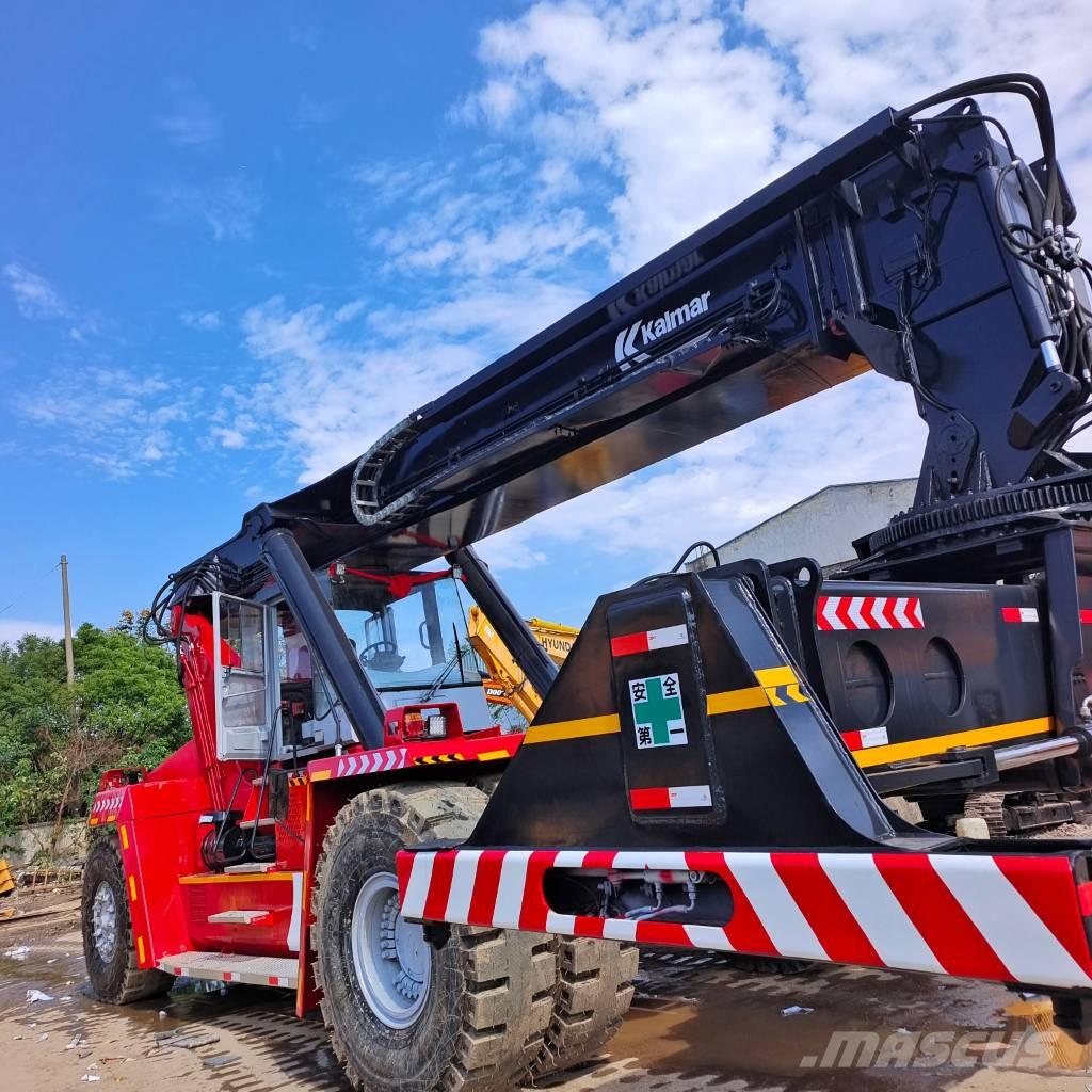 Kalmar DRF 450 Reachstackere
