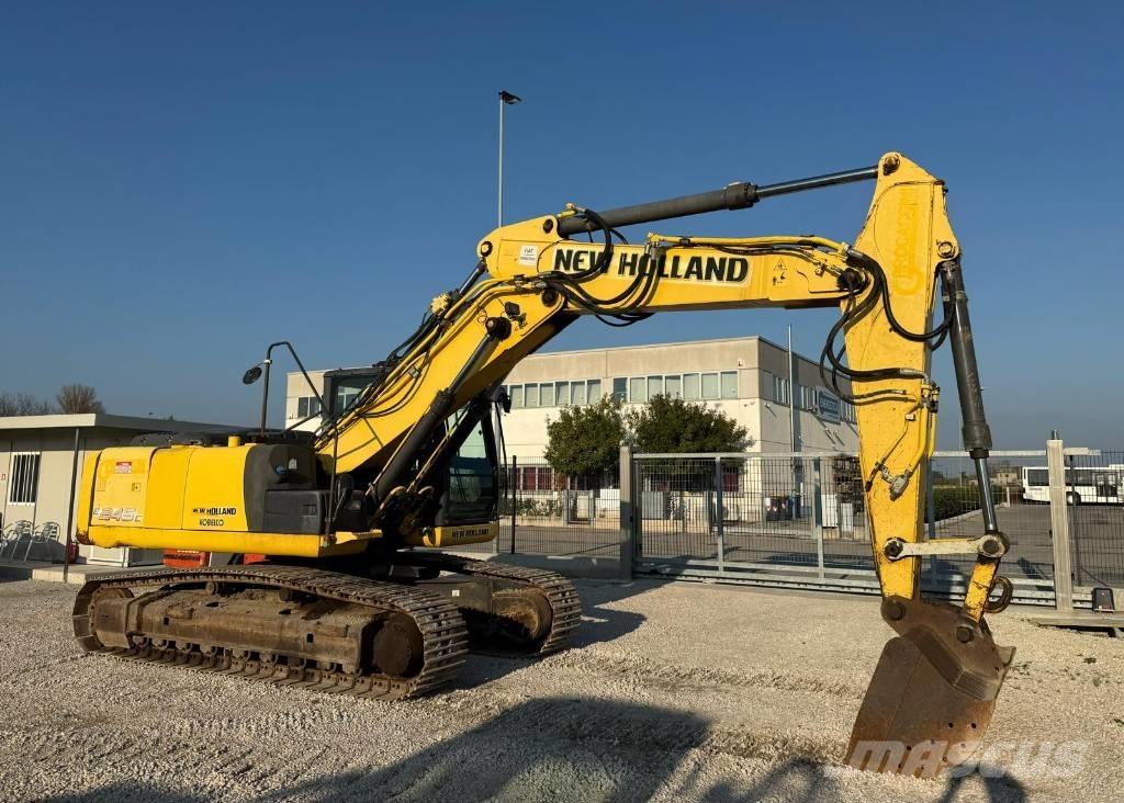 New Holland E 245 Beltegraver