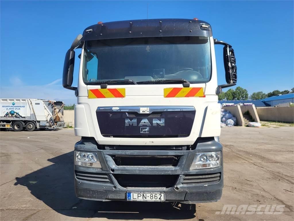 MAN TGS 28.320 6X2 Chassis