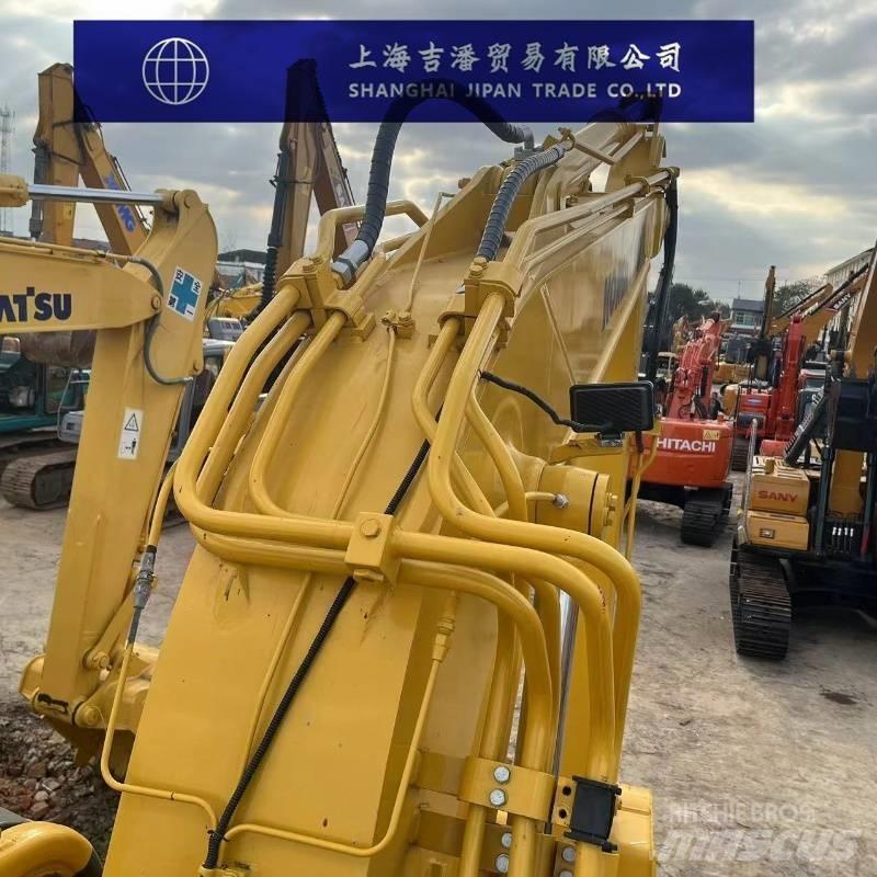 Komatsu PC 138 US Midigravere 7 - 12t