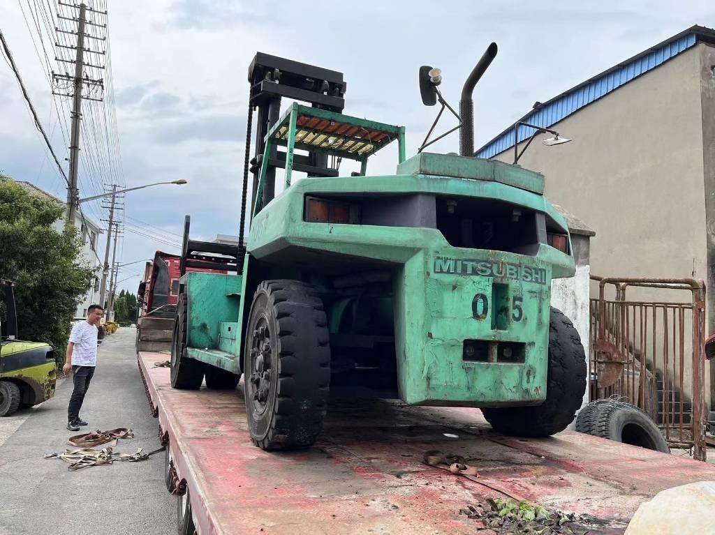 Mitsubishi FD 150 Diesel Trucker