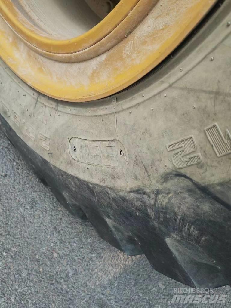 SEM 655D Hjullastere