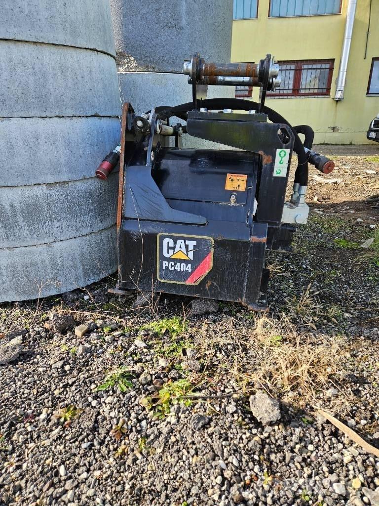 CAT PC 404 Skraper