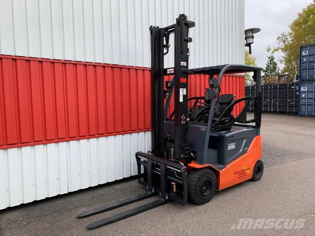 Toyota 8 FBMKT 25 Elektriske trucker