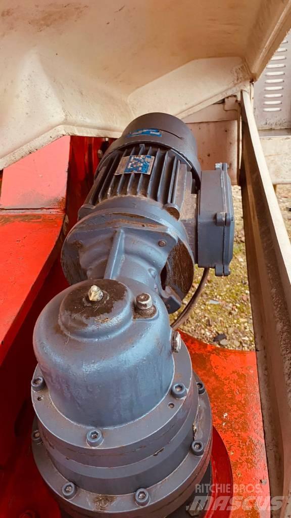 Terex CBR 40 H-4 Bygge- og tårnkraner