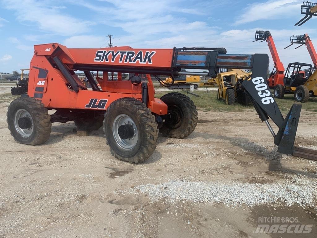 SkyTrak 6036 Teleskoplastere