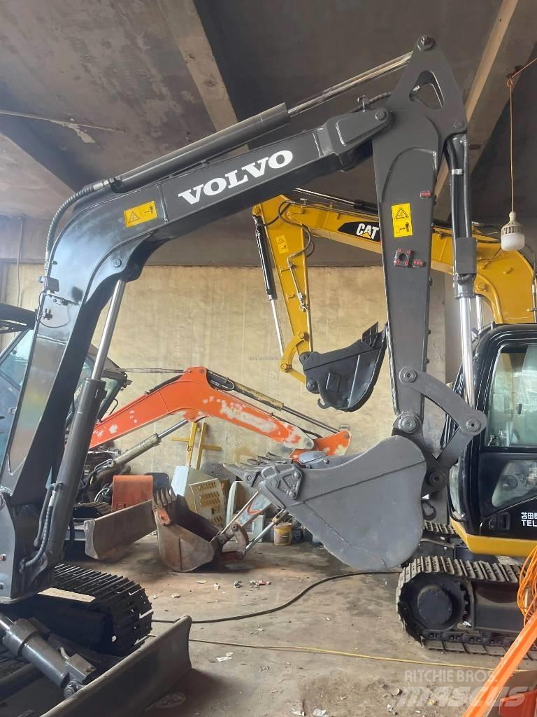 Volvo EC60D Beltegraver