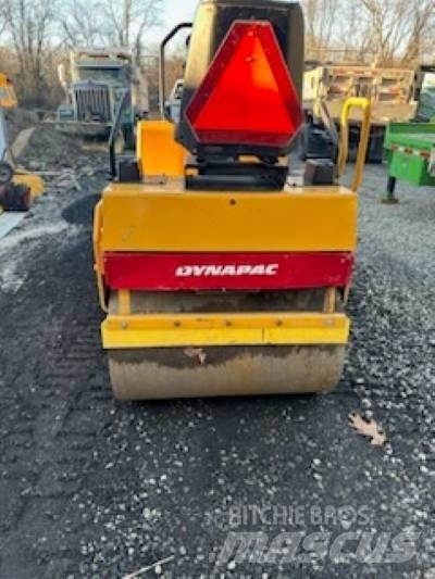 Dynapac CC 102 Tandem Valser