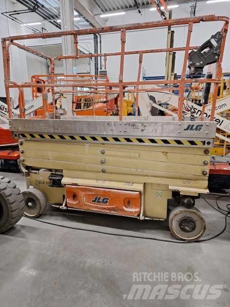 JLG 3246 ES Sakselifter