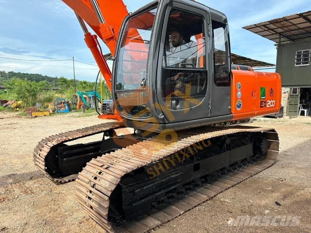 Hitachi EX 200 Beltegraver