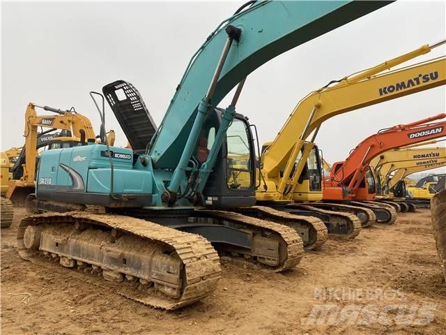 Kobelco SK210-8 Beltegraver