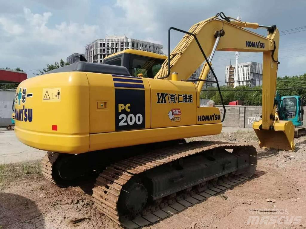 Komatsu PC 200 Beltegraver