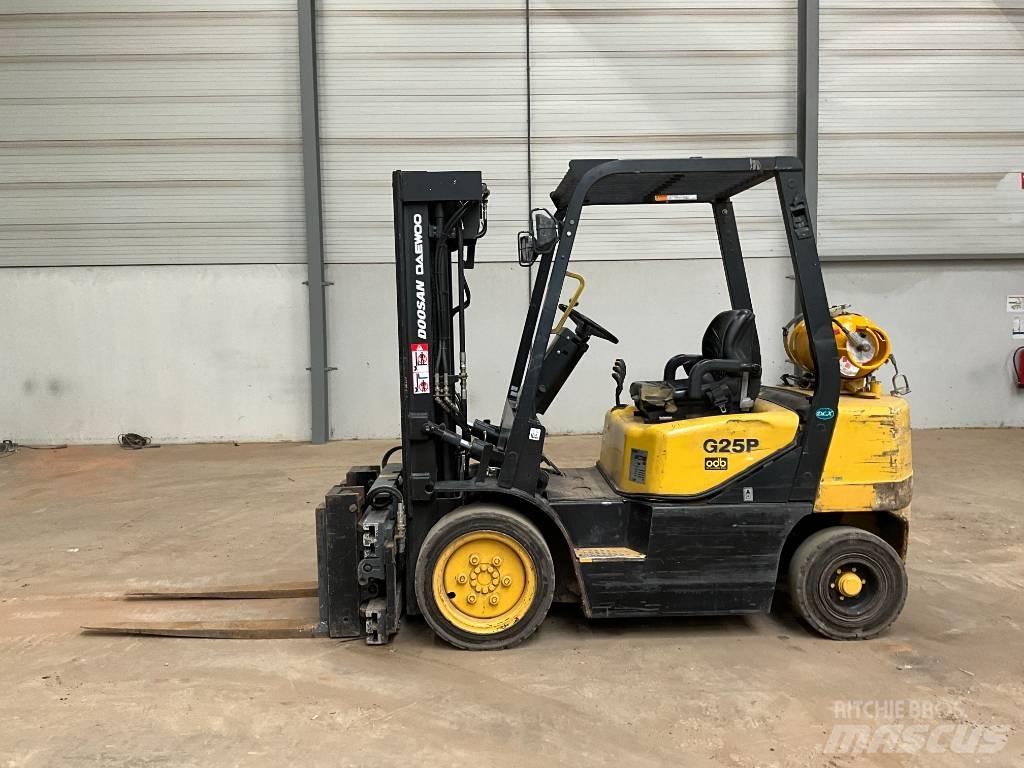 Doosan G 25 P-3 Propan trucker