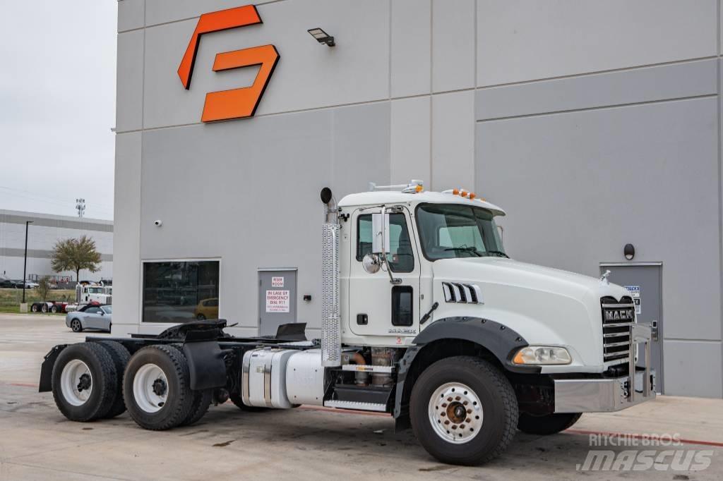 Mack Granite GU 813 Tippbil