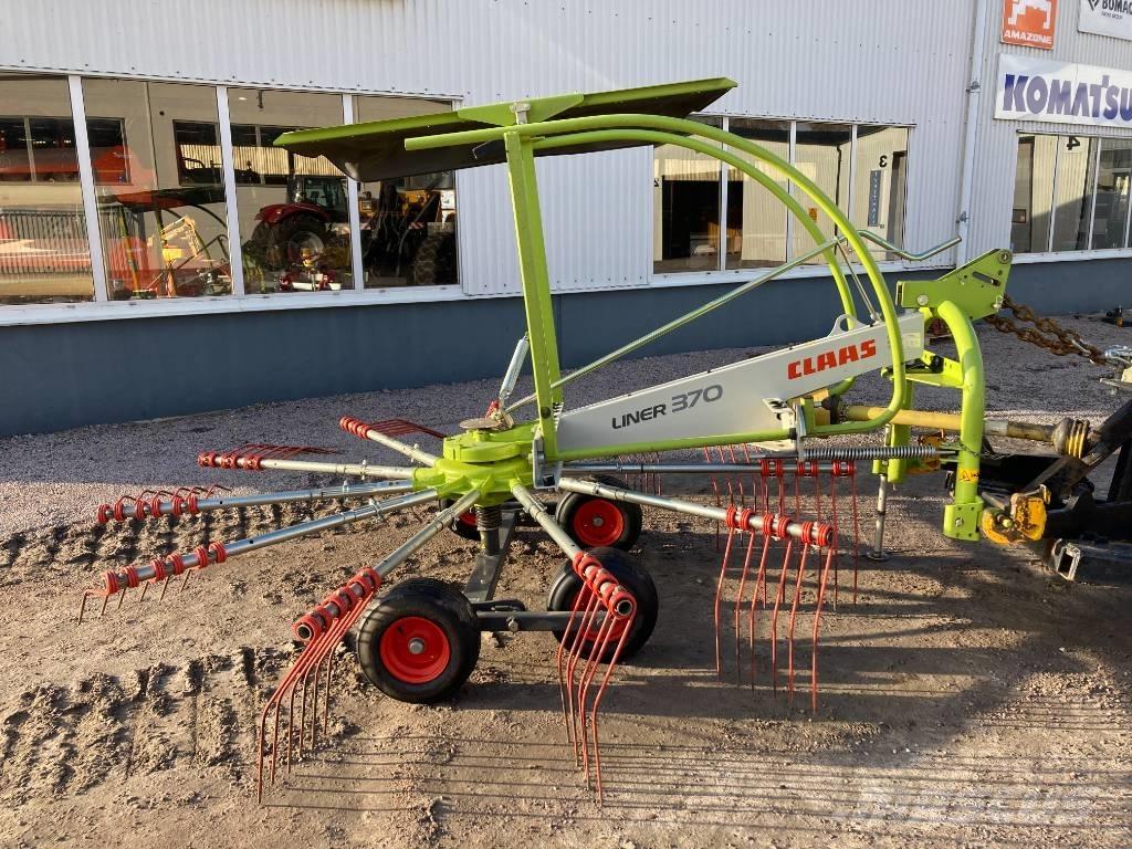 CLAAS Liner 370 Svanser