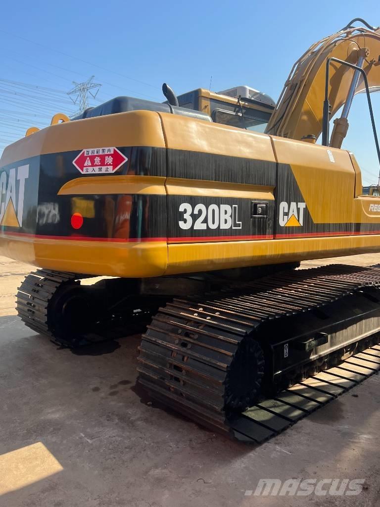 CAT 320 B Beltegraver