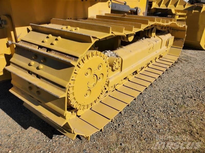 CAT D 6 K 2 LGP Dozere Beltegående