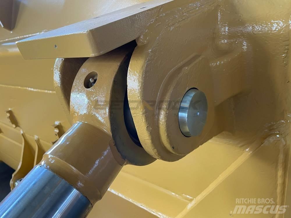 CAT BLADE FOR D8T SU Kniver