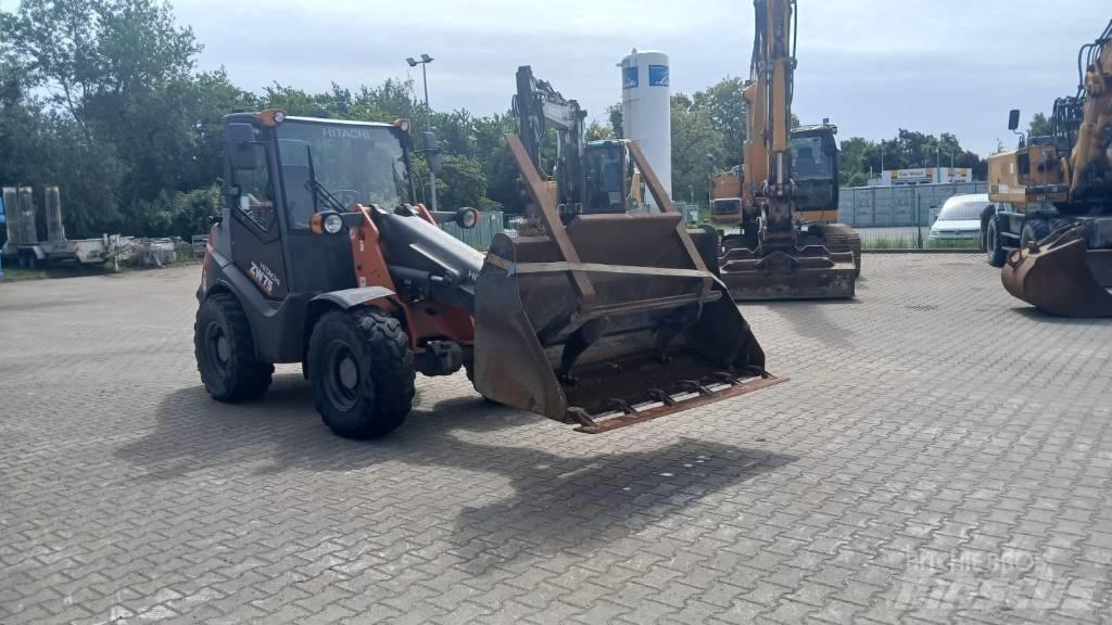 Hitachi ZW 75 Hjullastere